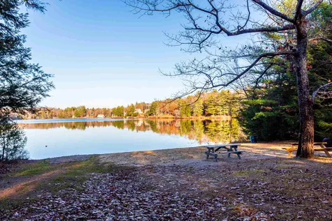 31 Hemlock Road Barnstead NH 03218