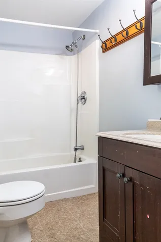 31 Hemlock Road Barnstead NH 03218