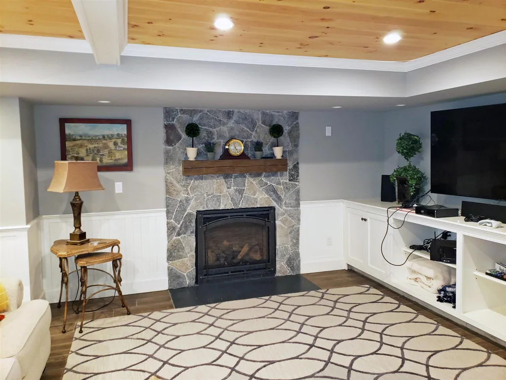 511 Wulamat Road Bristol NH 03222