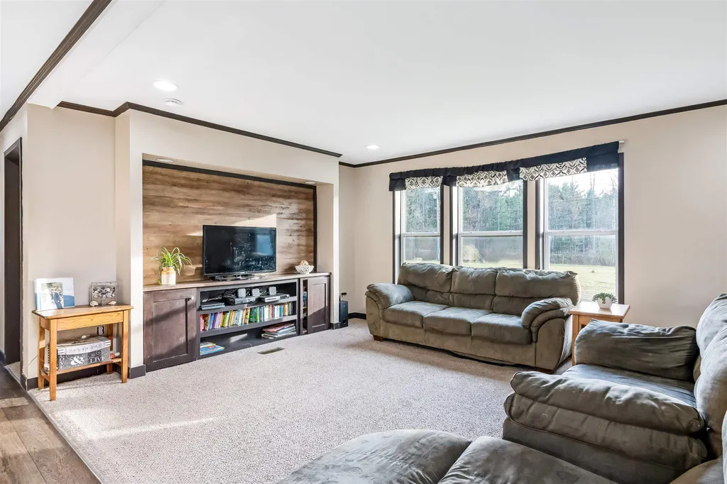 5 Hidden Valley Road Fairfax VT 05454