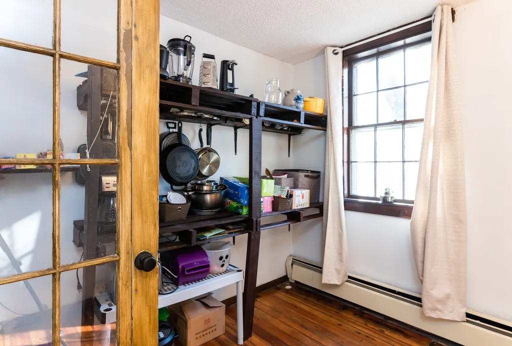 7 Old Deerfield Road Candia NH 03034