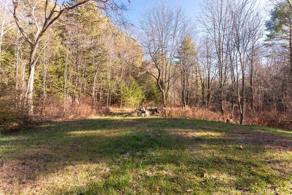 7 Old Deerfield Road Candia NH 03034