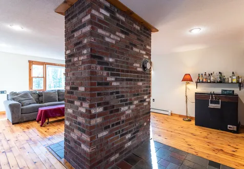 7 Old Deerfield Road Candia NH 03034