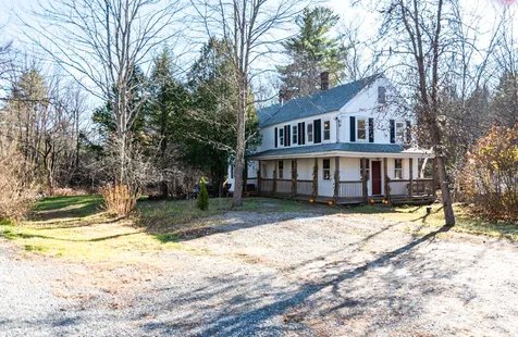7 Old Deerfield Road Candia NH 03034