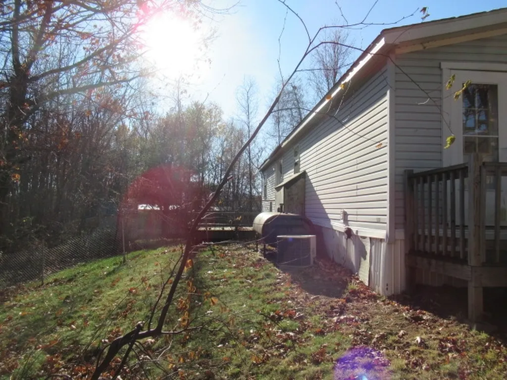 1 Mountain View Lane Northwood NH 03261
