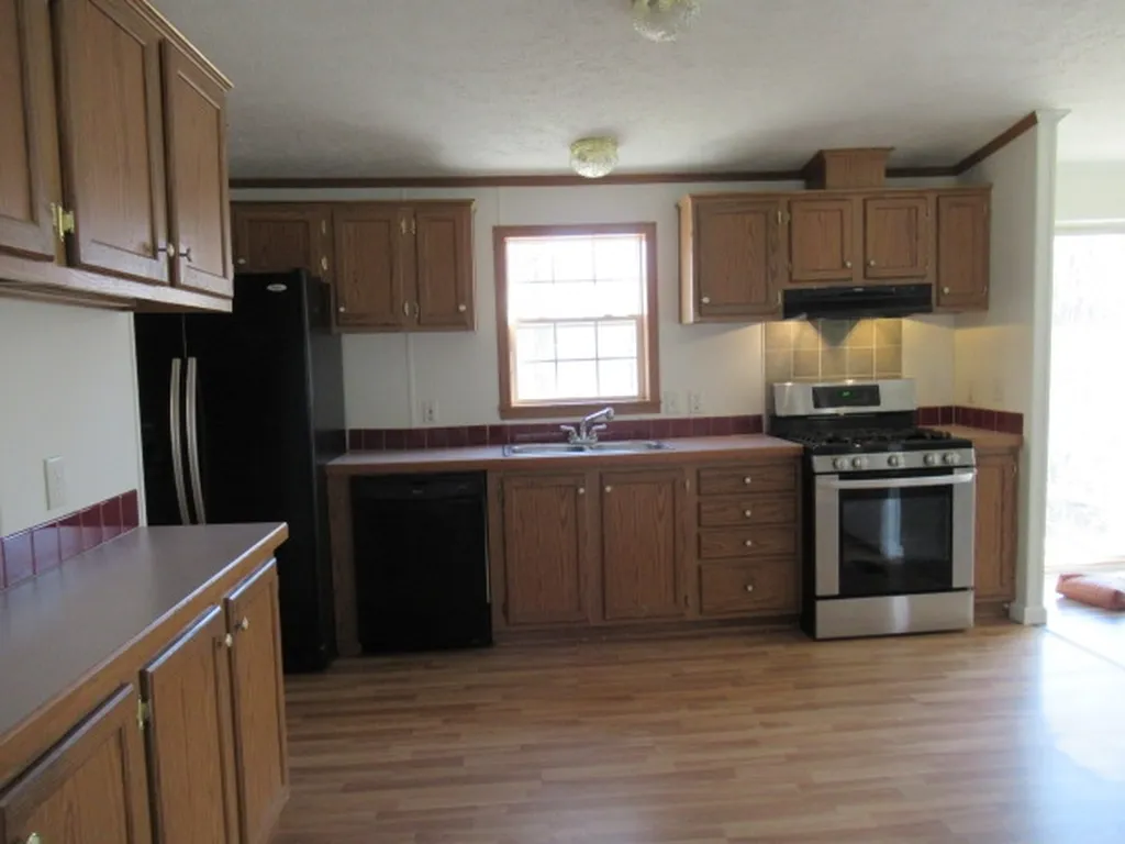 1 Mountain View Lane Northwood NH 03261