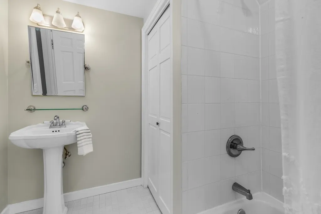 265 Boulder Drive Dublin NH 03444