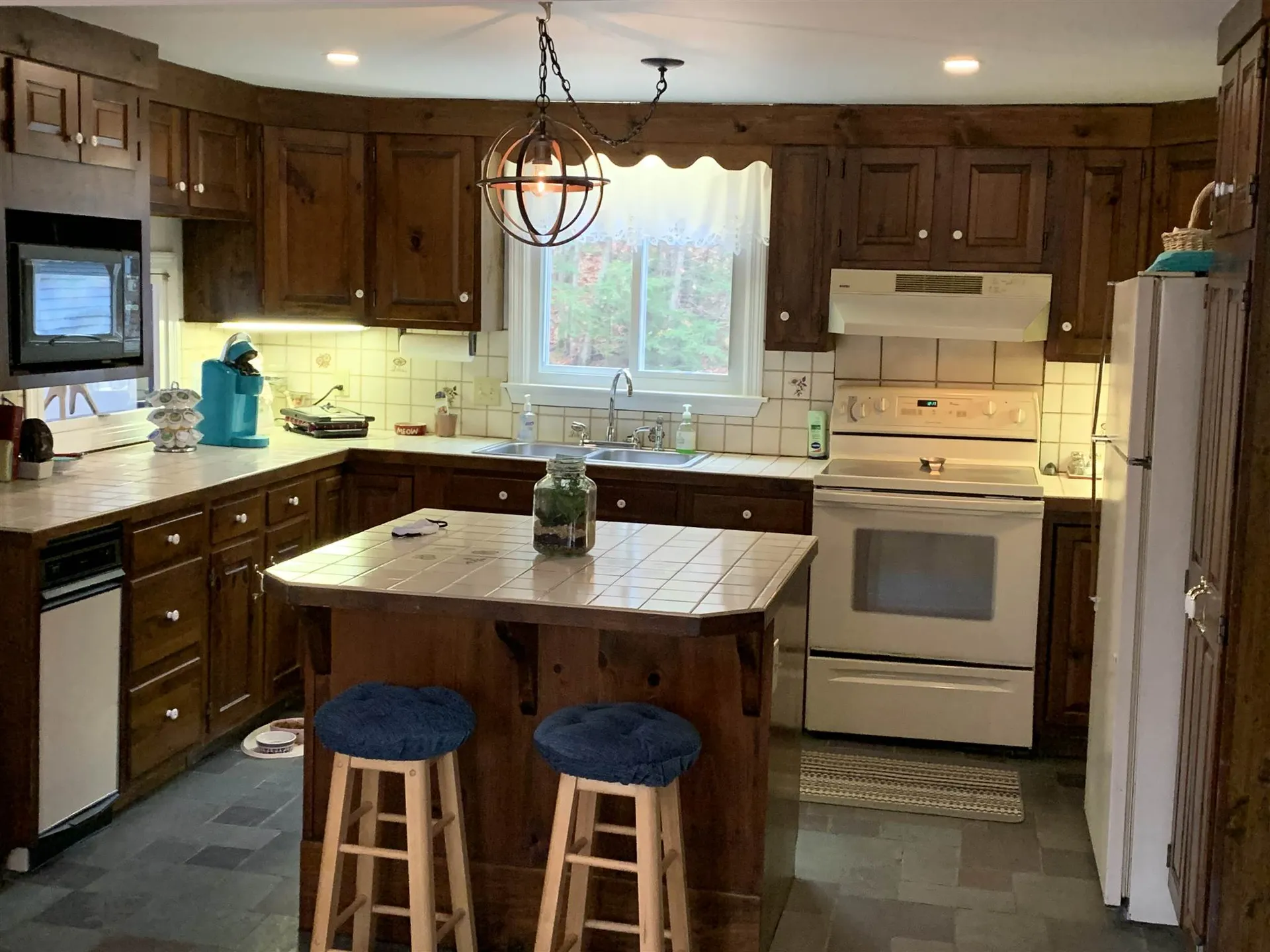 2288 Nh Route 175 Thornton NH 03285