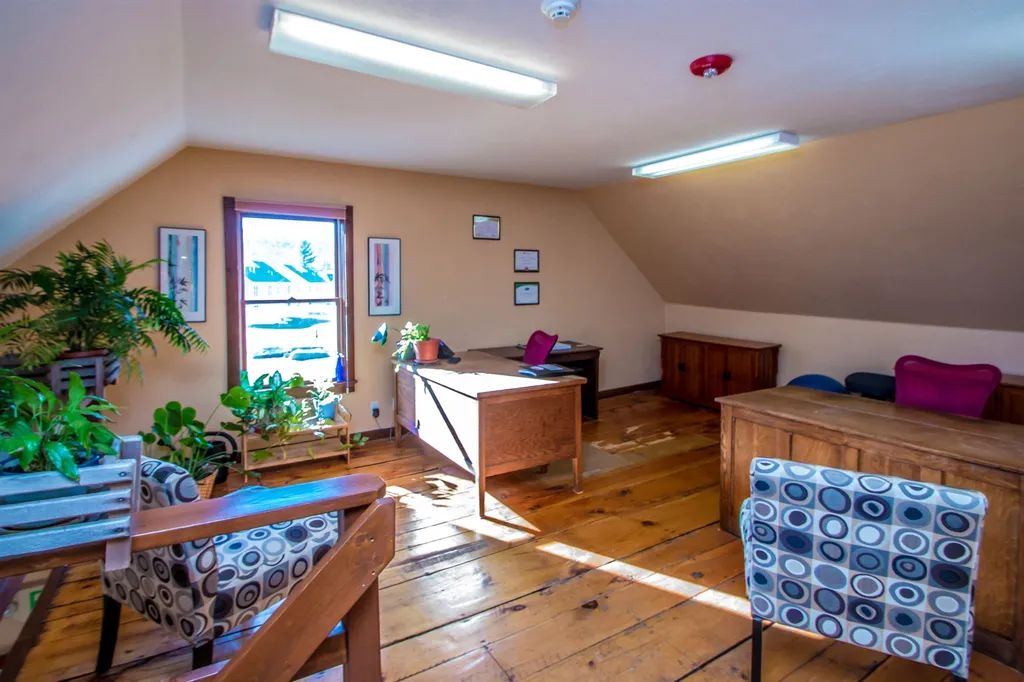 3641 White Mountain Highway Conway NH 03860