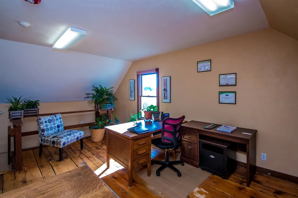 3641 White Mountain Highway Conway NH 03860