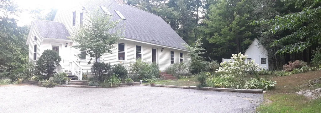 11 Minery Road Loudon NH 03307