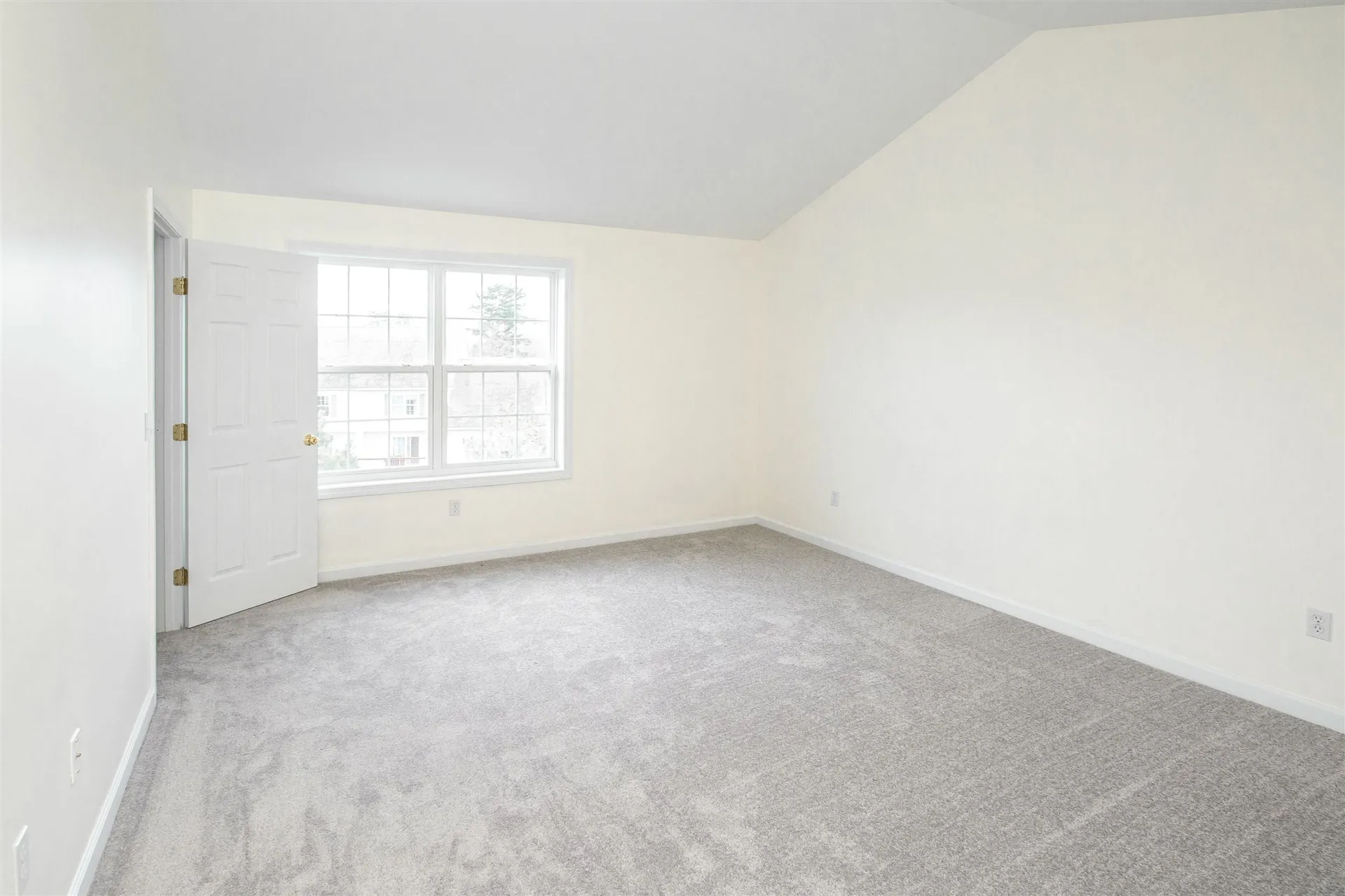 3 Cushing Drive Essex VT 05452