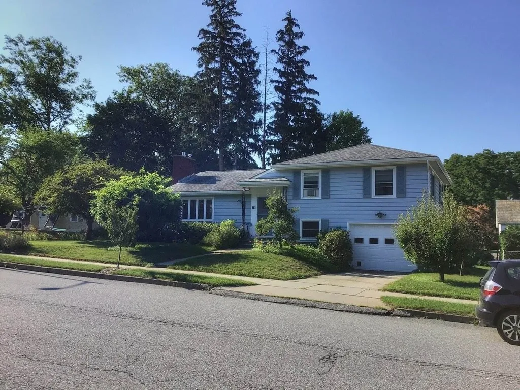 147 Birchcliff Parkway Burlington VT 05401