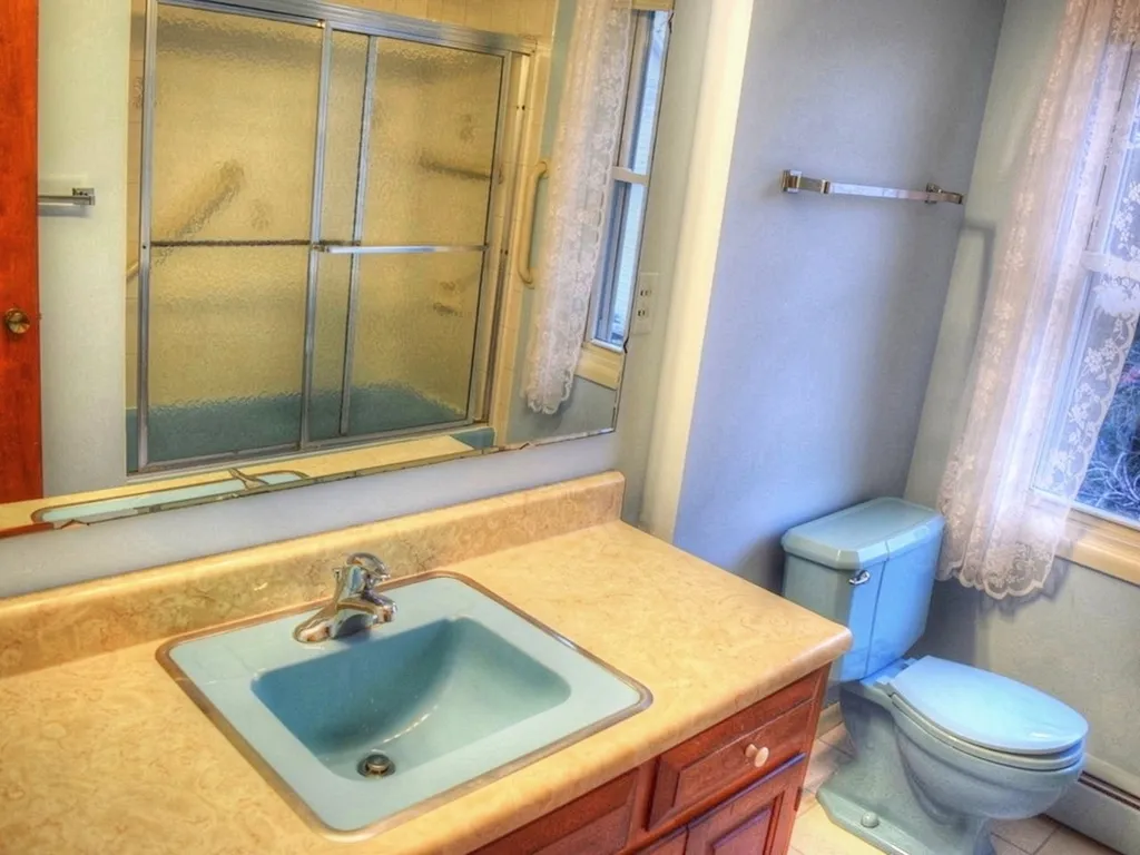 147 Birchcliff Parkway Burlington VT 05401