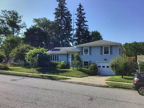 147 Birchcliff Parkway Burlington VT 05401