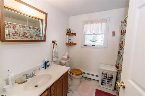 80 Knotty Knoll Circle Farmington NH 03835