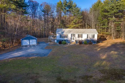 80 Knotty Knoll Circle Farmington NH 03835