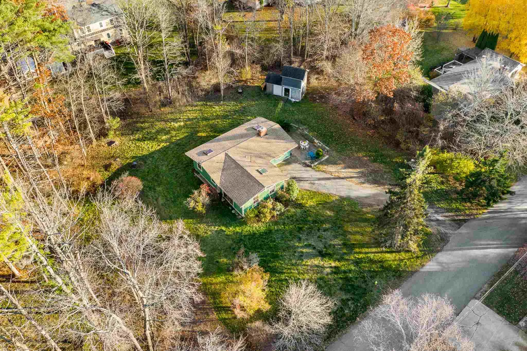 10 River Road North Hampton NH 03862