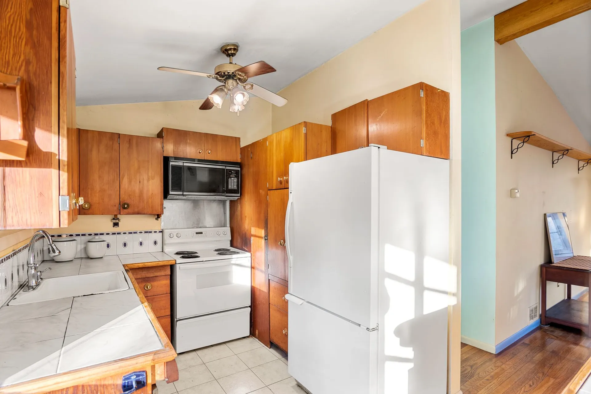 10 River Road North Hampton NH 03862