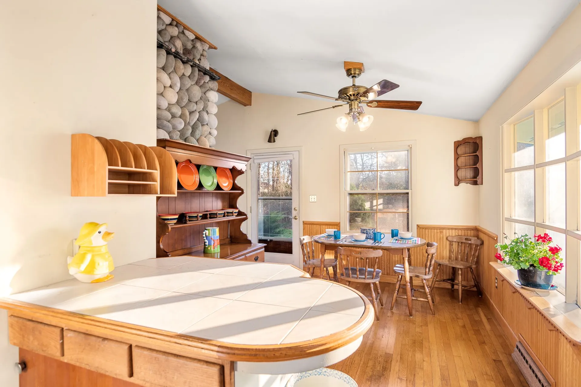 10 River Road North Hampton NH 03862