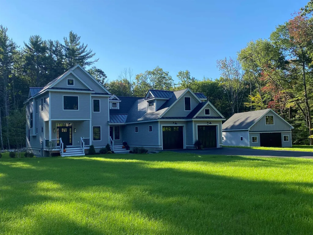 90 Blueberry Hill Lane Gilford NH 03249