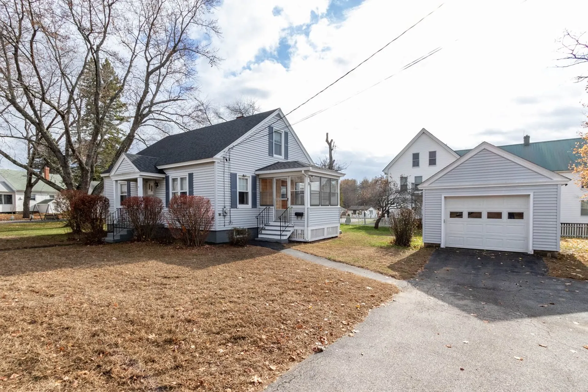 9 Noyes Street Pembroke NH 03275