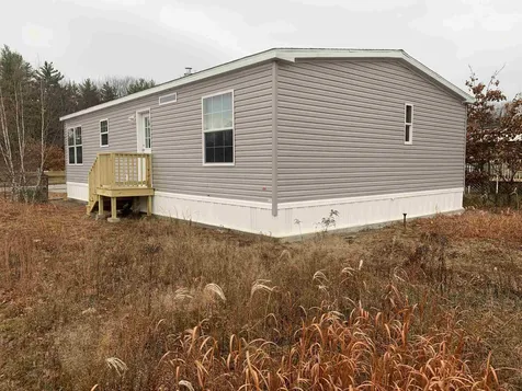 37 Cross Wind Lane Rochester NH 03867
