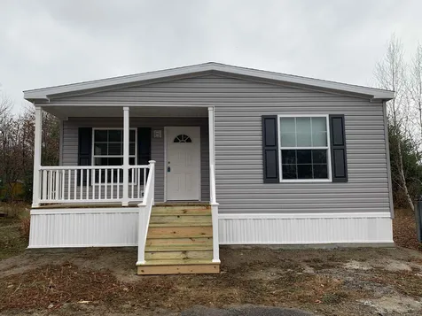 37 Cross Wind Lane Rochester NH 03867