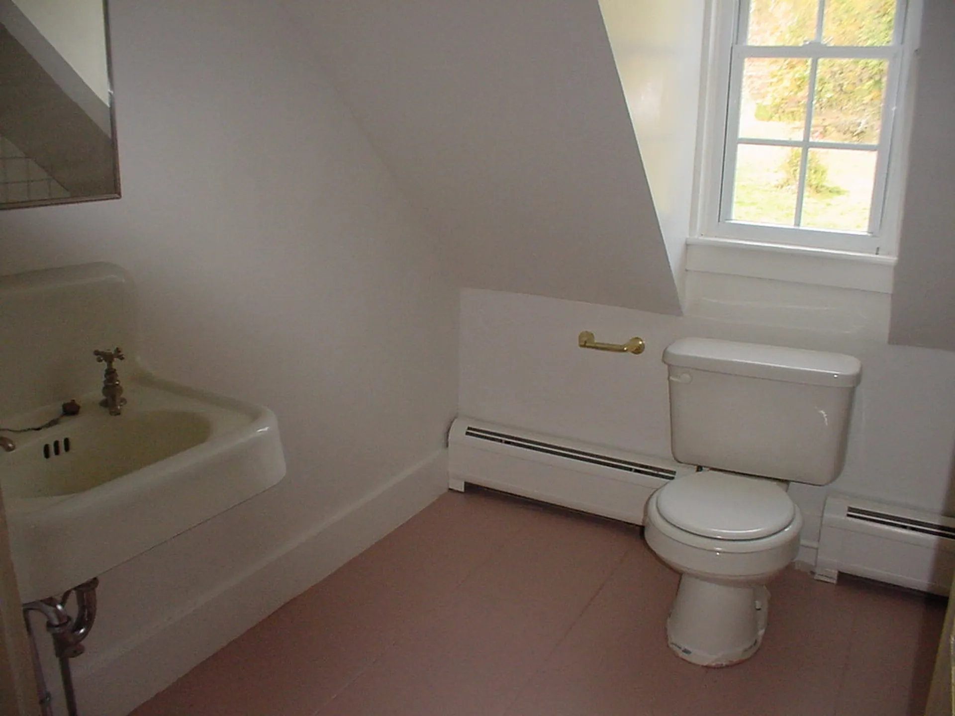 530 Ash Hill Road Lisbon NH 03585