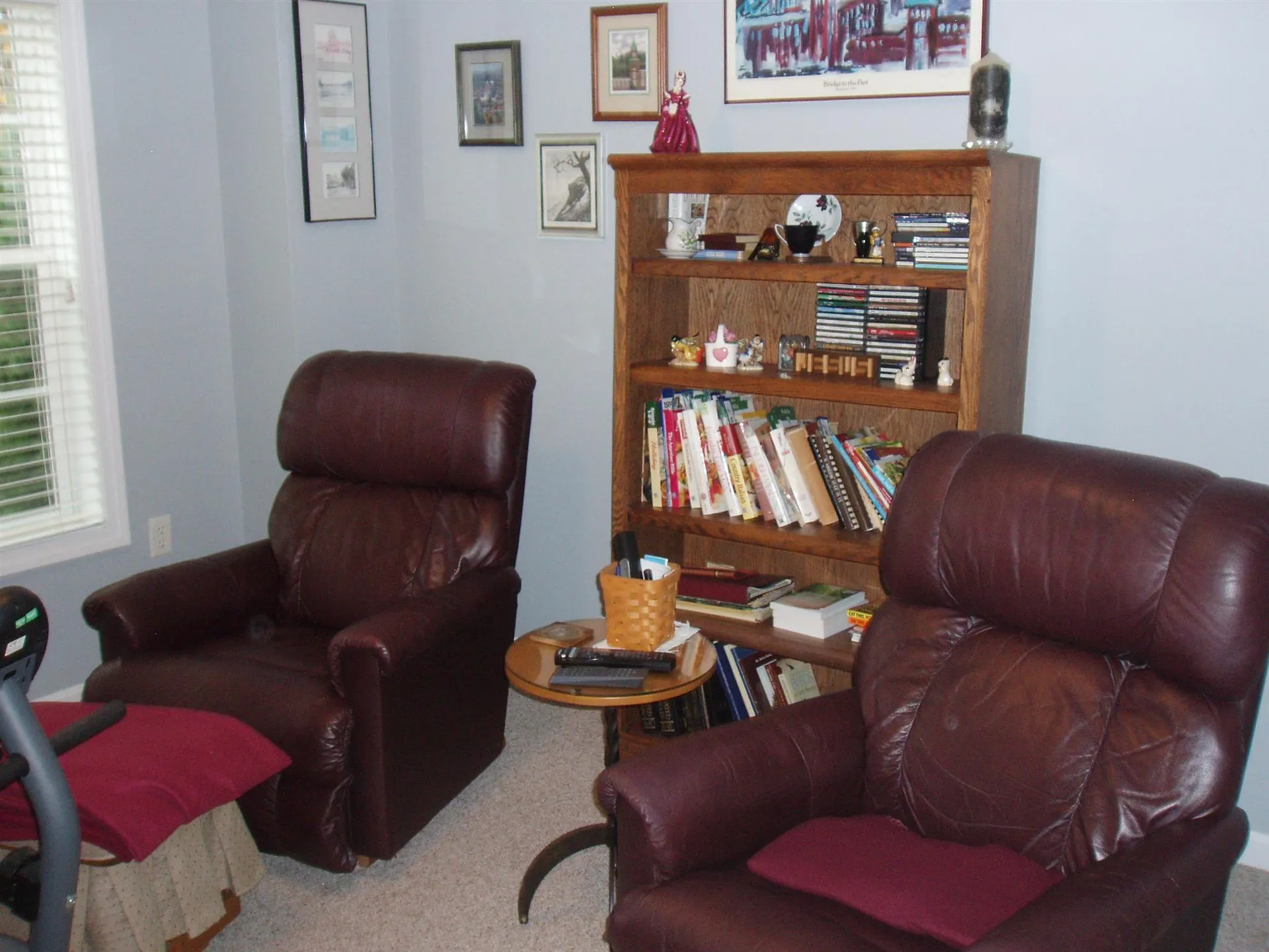 6 Dogwood Drive Hooksett NH 03106-1455