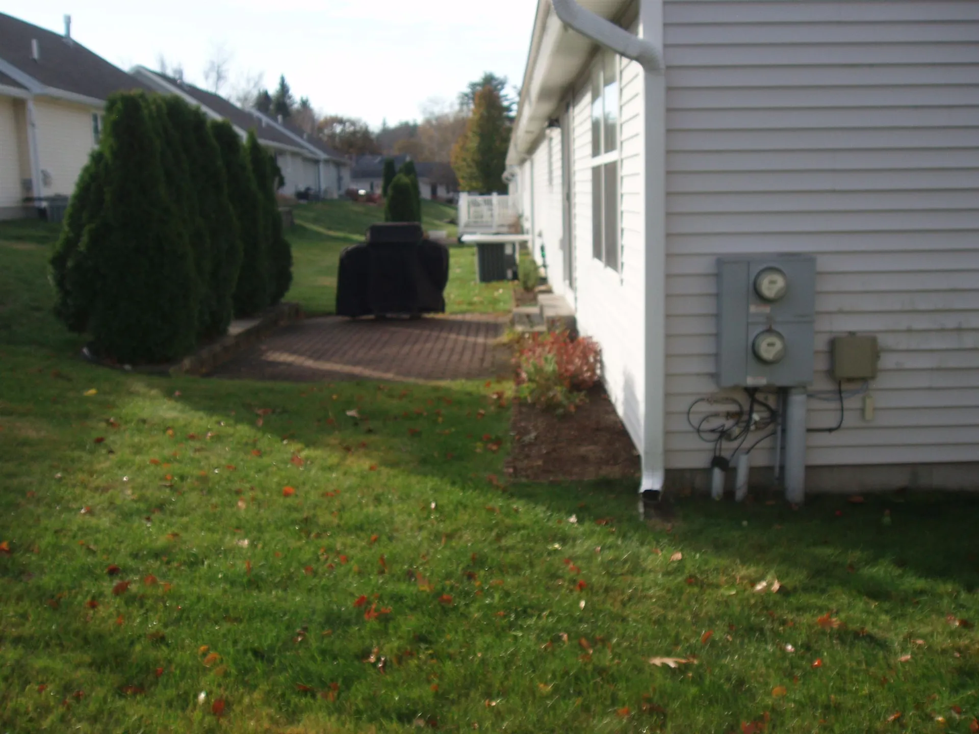 6 Dogwood Drive Hooksett NH 03106-1455