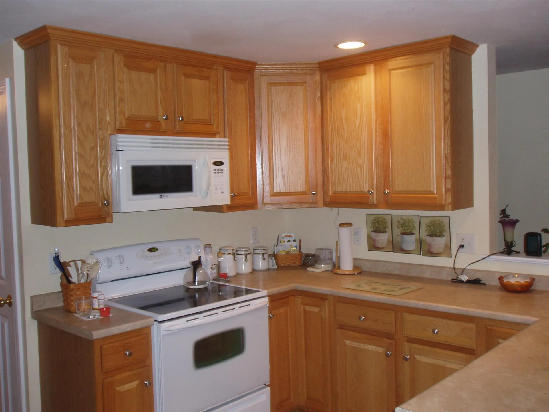 6 Dogwood Drive Hooksett NH 03106-1455