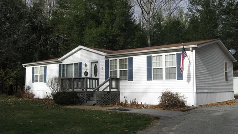 23 Eagles Way Alton NH 03809