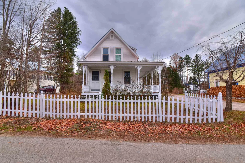117 East Main Street Conway NH 03818