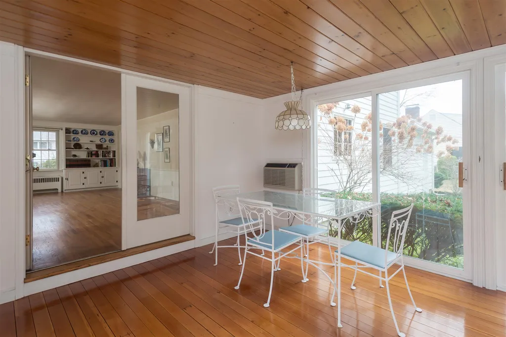 15 Burnham Avenue Durham NH 03824