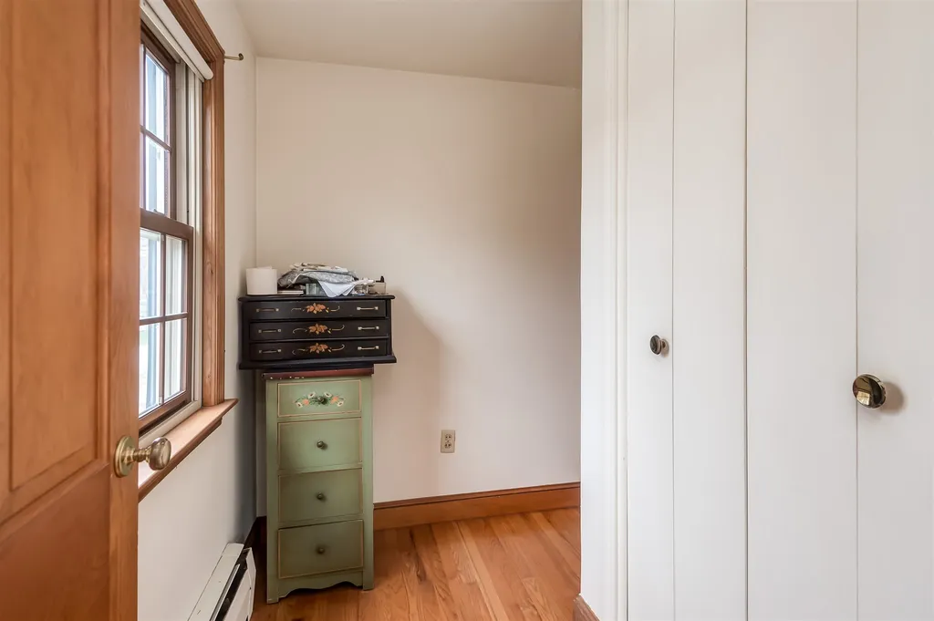 15 Burnham Avenue Durham NH 03824