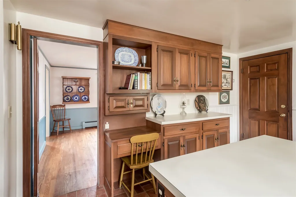 15 Burnham Avenue Durham NH 03824