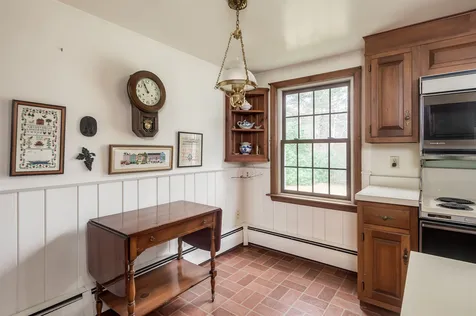 15 Burnham Avenue Durham NH 03824