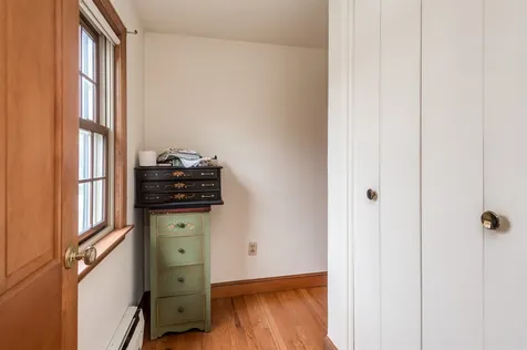 15 Burnham Avenue Durham NH 03824