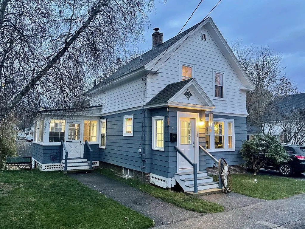 41 Joliet Street Laconia NH 03246