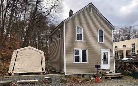 25.5 Union Street Windsor VT 05089