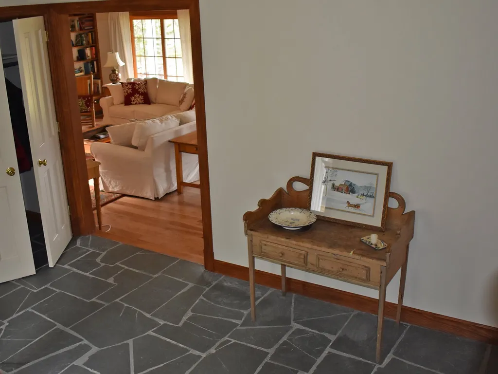 637 Senor Road Warren VT 05674