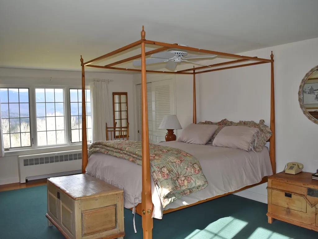637 Senor Road Warren VT 05674