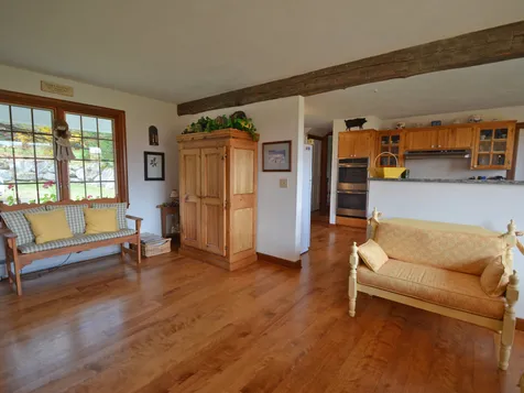 637 Senor Road Warren VT 05674