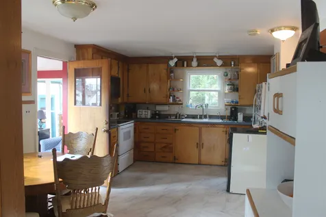 75 Bellamy Road Dover NH 03820