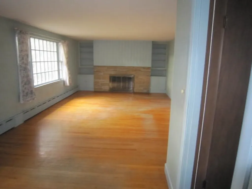 26 Madison Avenue Rochester NH 03867