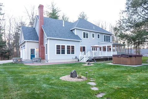 18r Autumn Lane Stratham NH 03885