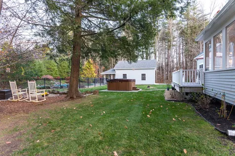 18r Autumn Lane Stratham NH 03885