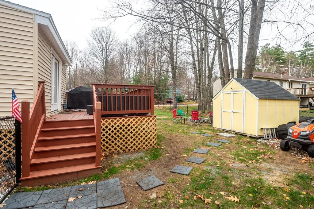 20 Watson Drive Rochester NH 03867
