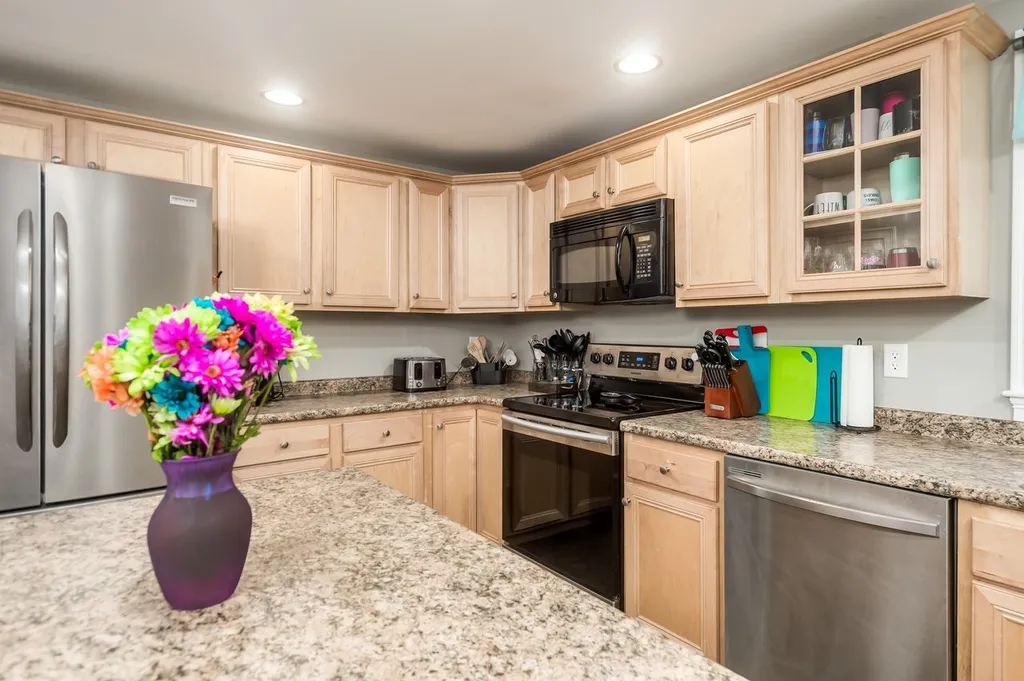20 Watson Drive Rochester NH 03867